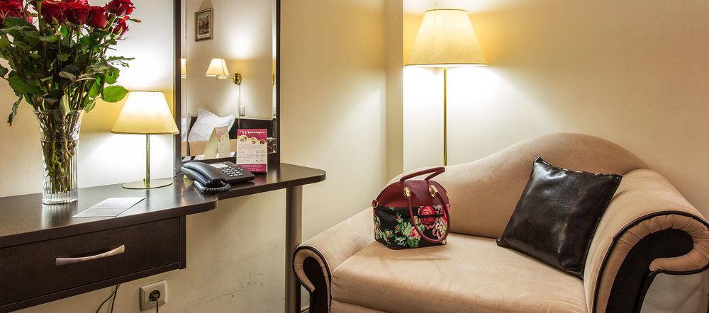 Art Plaza Hotel 4*