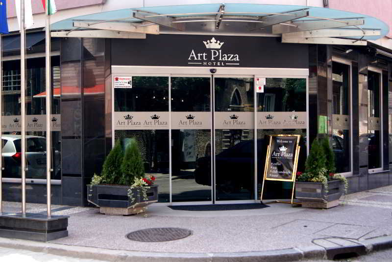 Art Plaza Hotel